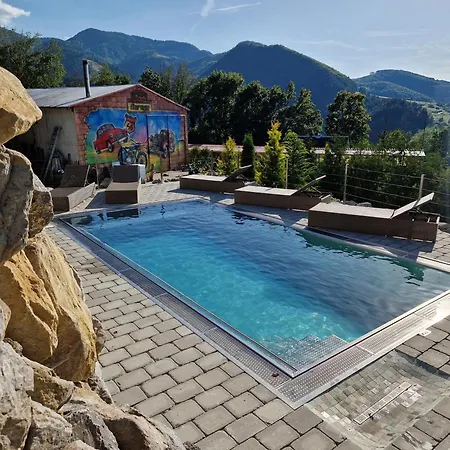 Zrub U Bosniakovej V Panorama Parku * Nezbudska Lucka